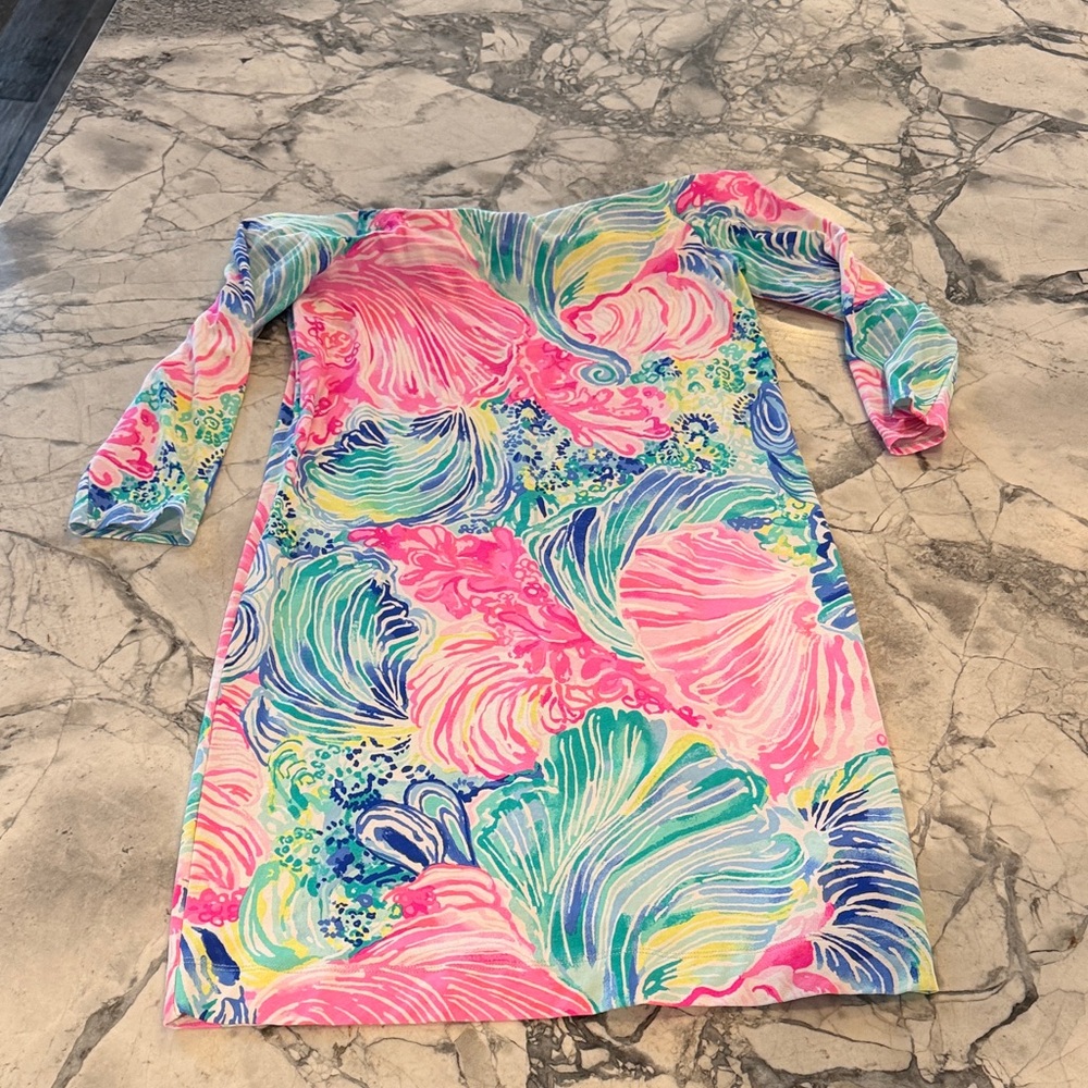 Lilly Pulitzer dress, size S, like new, off the shoulder